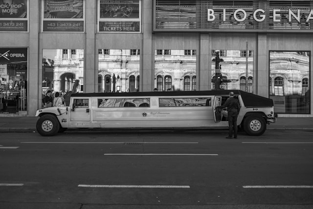 The Ultimate Guide to Executive Limousine Services: What They Are, Why They Matter, and How to Use Them