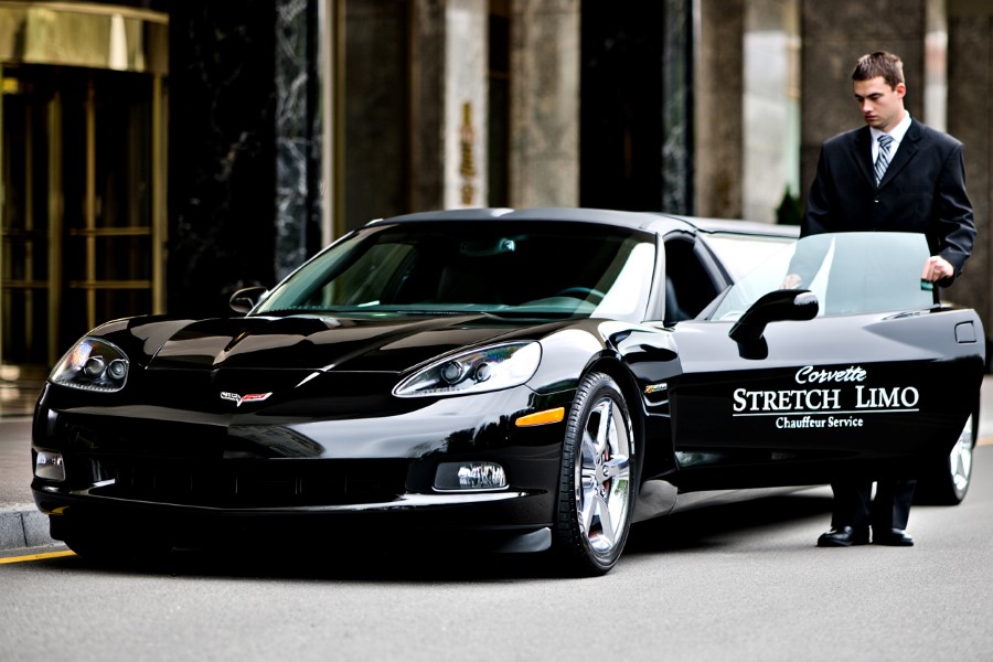 Corvette Stretch Limo Chauffeur Service for Luxury Executive Transportation