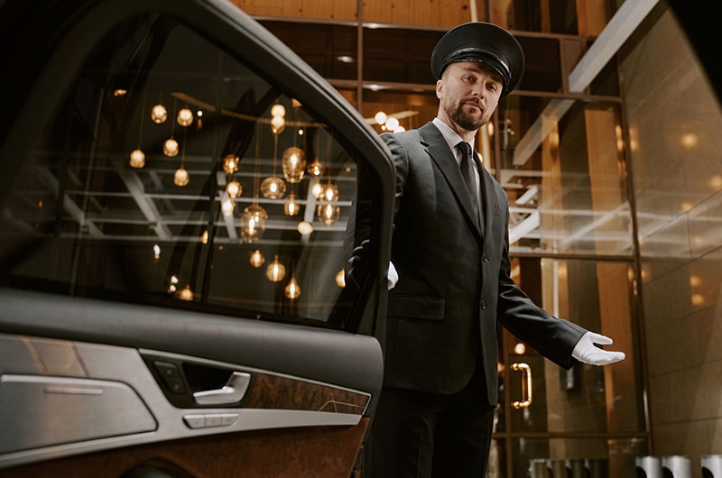 London Chauffeur Service for Wimbledon: The Only Way to Beat the SW19 Parking Nightmare